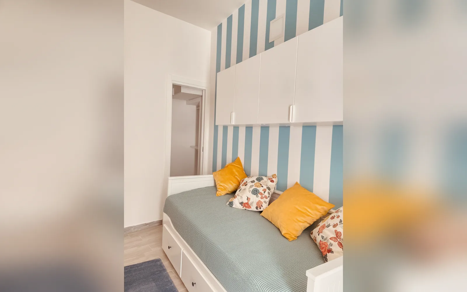 Camera con bagno privato — Casa Vivienne, (Campania) (foto 23)