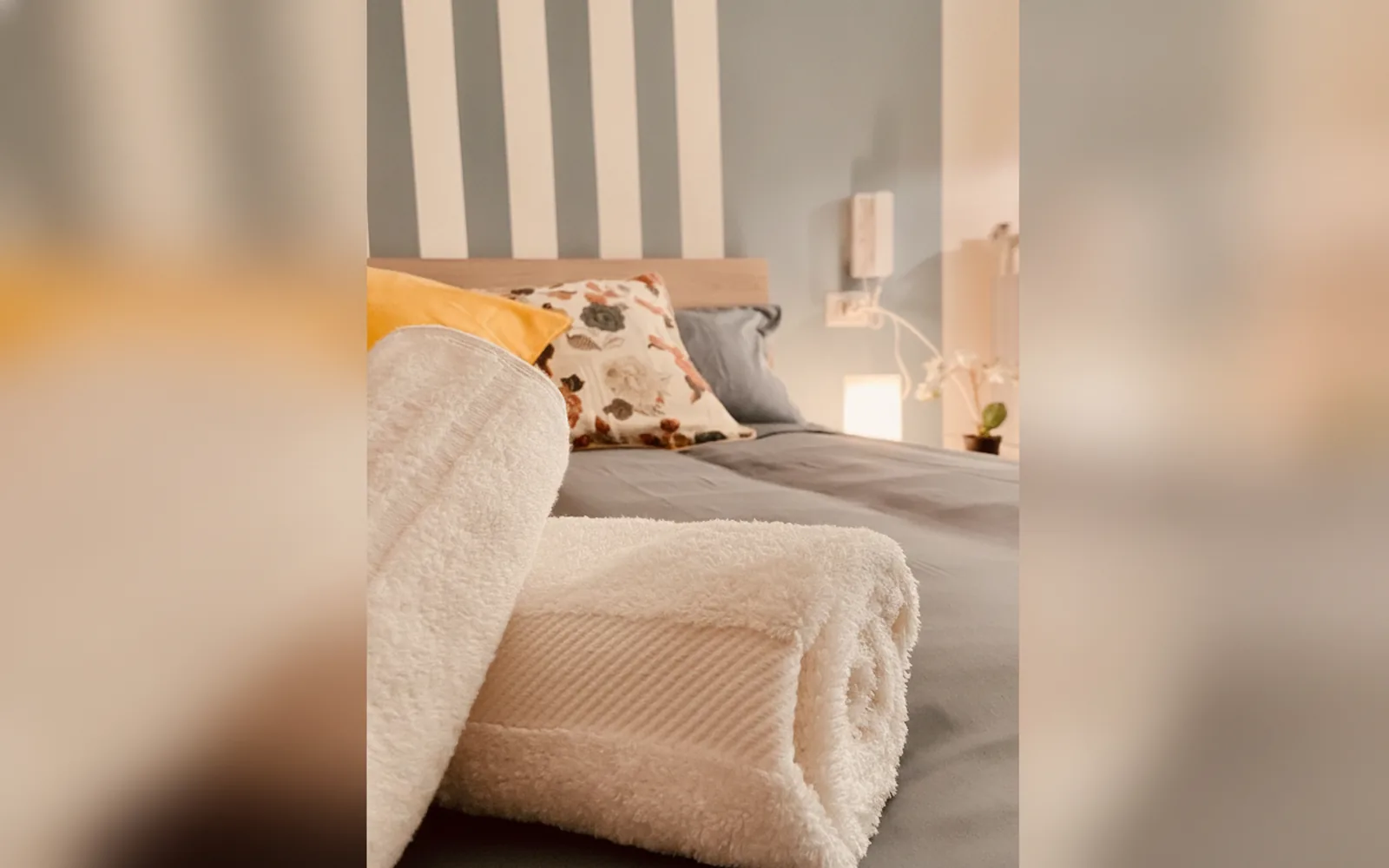 Camera con bagno privato — Casa Vivienne, (Campania) (foto 25)